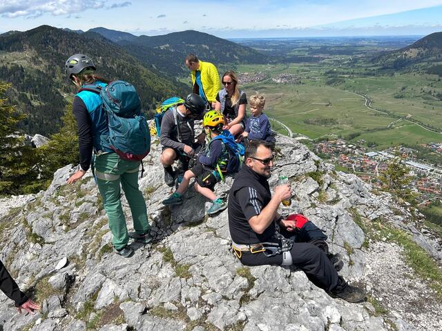 Bei der Gipfelrast  | Foto: Naturfreunde Haunstetten