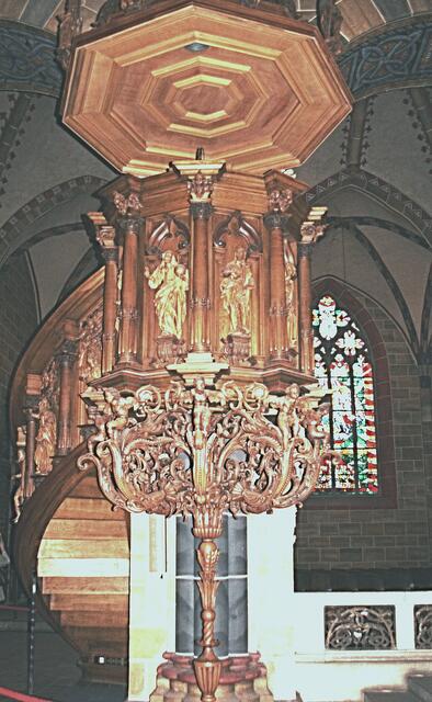 Kanzel im Dom