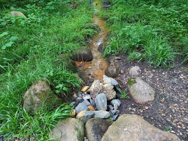 Der Schwefel-Brunnen