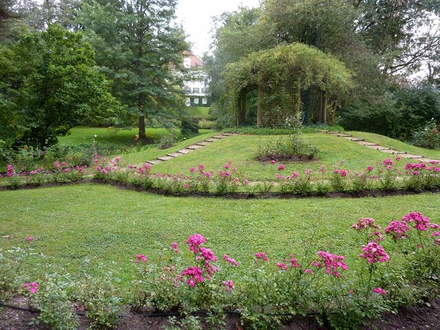 Im Schlosspark Affing | Foto: Dr. Hubert Raab