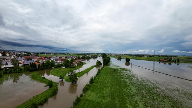Gablingen stand teilweise unter Wasser. | Foto: Elmar Pics