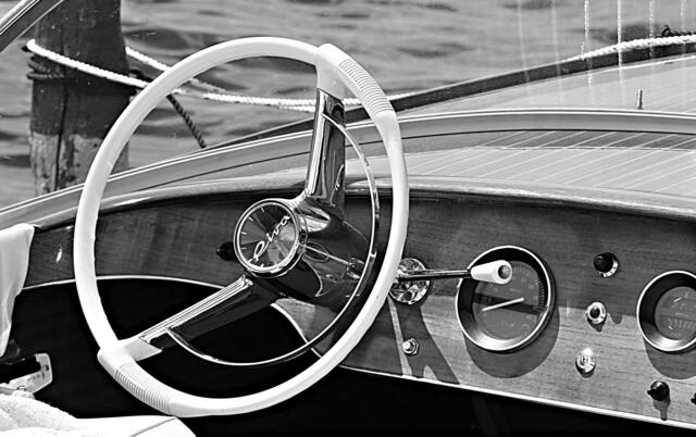 Designklassiker vom Iseosee: die glänzenden Holzboote von RIVA