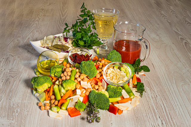 Sabinas Kochstudio: Minestrone a la Sabina - die Zutaten | Foto: FSeventfoto