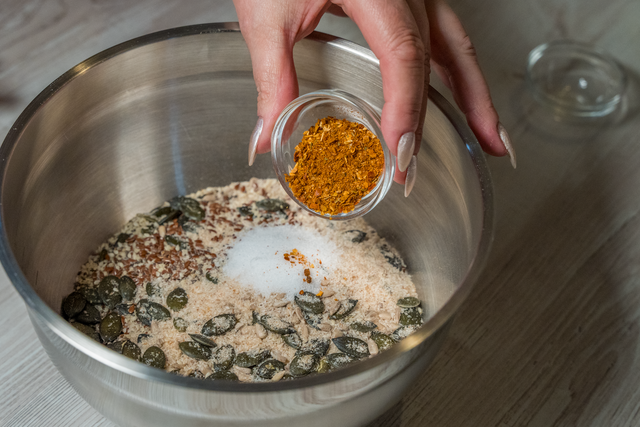 Sabinas Kochstudio: Low Carb Knabberspaß ohne Sünde | Foto: FSeventfoto