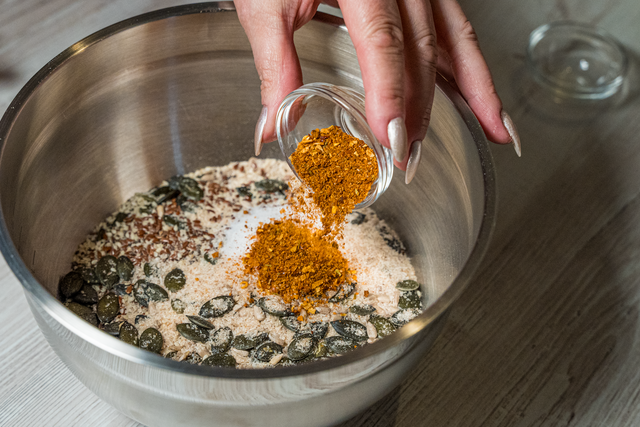 Sabinas Kochstudio: Low Carb Knabberspaß ohne Sünde | Foto: FSeventfoto