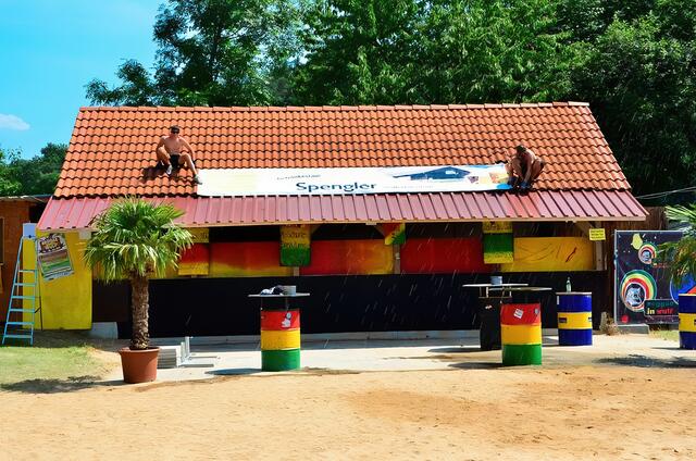 Reggae in Wulf 2024 - Das Festival auf dem Wulf Valley findet vom 26. Juli 2024 bis 27. Juli 2024 statt - Der legendäre Getränkestadl | Foto: Wulf United e.V
