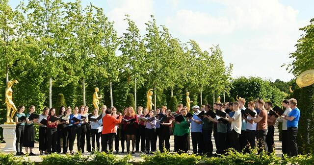 Chorfest im Großen Garten (Foto: Katja Woidtke)

Chor der Leibniz Universität Hannover | Foto: Katja Woidtke