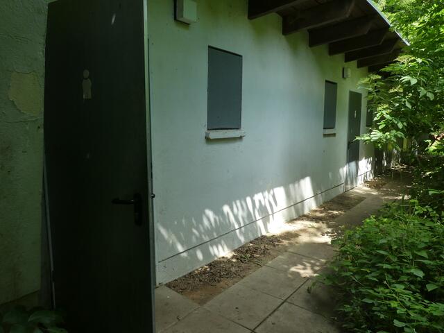 Toilettengebäude 