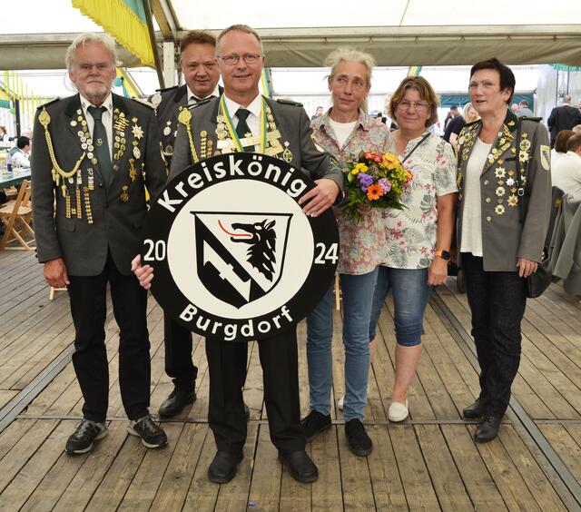 Kreiskönig Gabor Kissro vom Schützenverein Isernhagen FB von 1938 e.V.