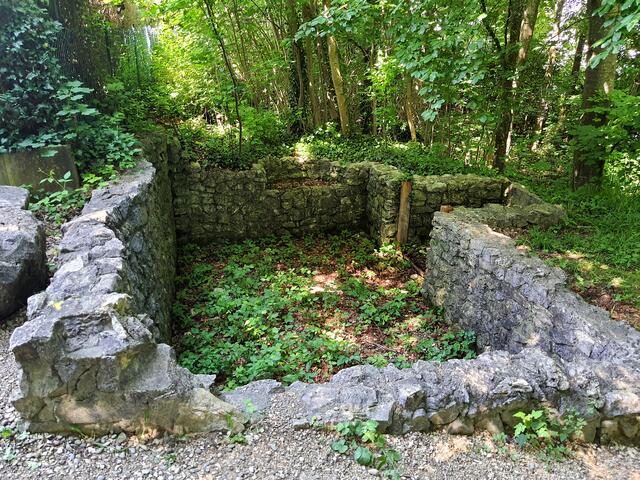 Römerkeller; Grundfundamente Ri Norden