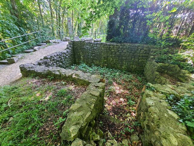 Römerkeller Grundfundamente Ri Nord