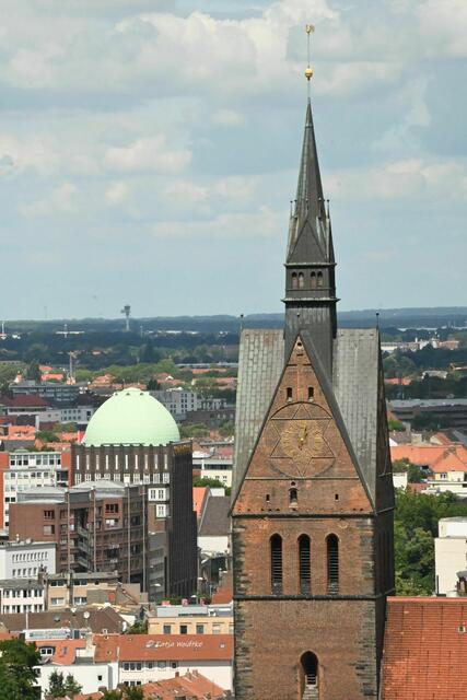 Hannover entdecken (Foto: Katja Woidtke)

Mit dem Bogenfahrstuhl in die Kuppel des Neuen Rathauses | Foto: Katja Woidtke