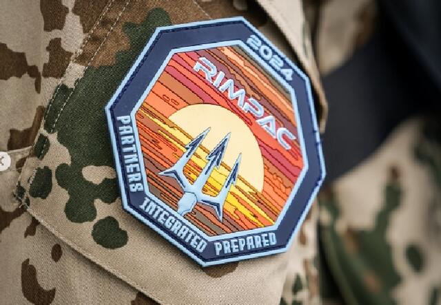 Das aktuelle RIMPAC- Patch auf einem Bundeswehr- Ärmel. | Foto: Bundeswehr (Instagram)