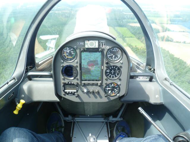 Das Cockpit. Der #Spargelsprinter hat alles im Blick.
