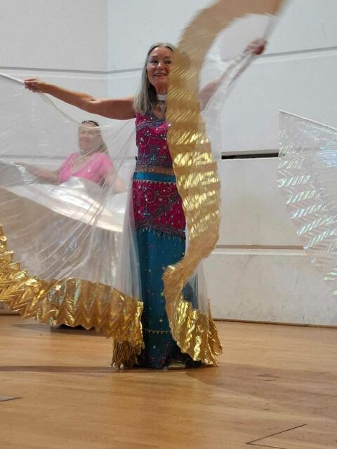 Shima Mahi beim Tanz mit Isiswings | Foto: Shima Mahi