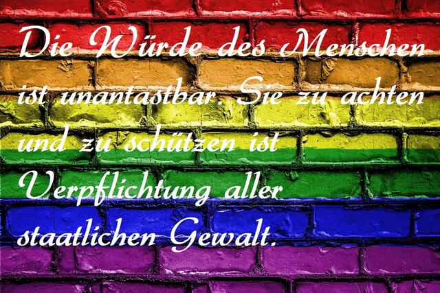 Hintergrund ( Regenbogen-Mauer ): Pixabay, David_Peterson, Text von mir hinzugefügt