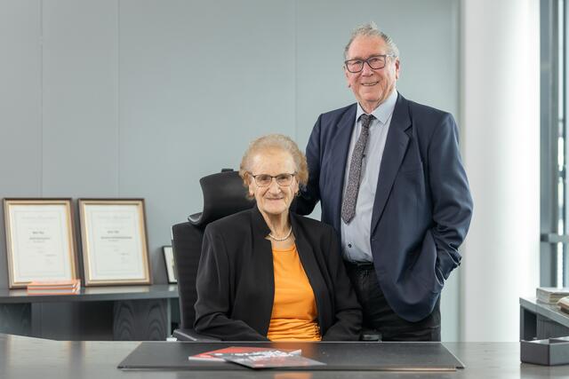Aus der Firmenhistorie | Foto: KÖGL GmbH Betriebs-, Lager- und Fahrzeugeinrichtungen