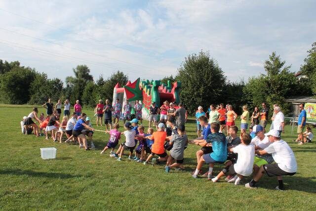 buntes Seilziehen - mega Spaß für alle