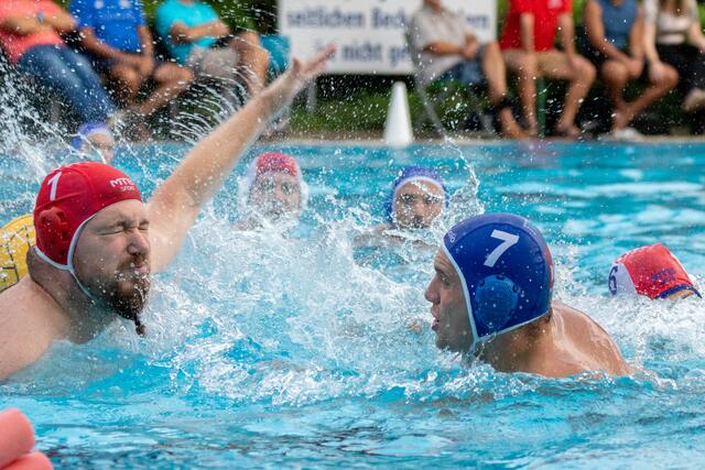 Lehrtes Torhüter Stephen Seus stand unter hartem Beschuss. | Foto: Alexander Placzek