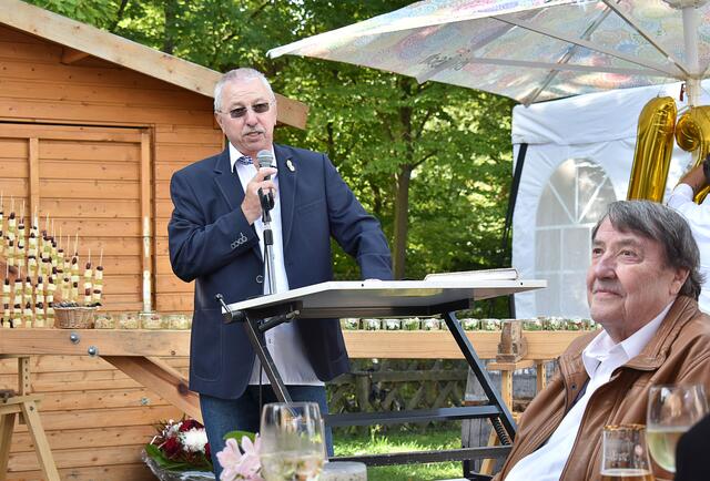 Rudolf Hille eröffnet den Jubiläumsempfang