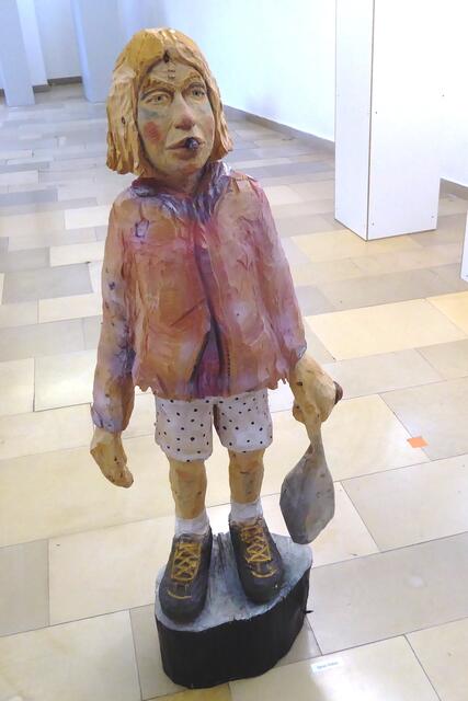 Sie ist die Schlimmste, 2024, Skulptur von Ignaz Huber.