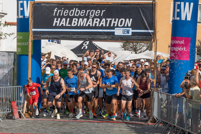Friedberger Halbmarathon 2024 - Start | Foto: FSeventfoto