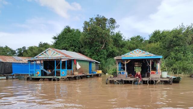 Hausboote auf dem Tonle Sap.
