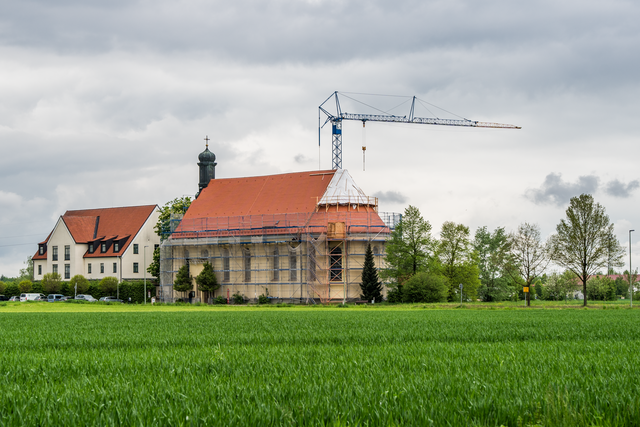 Nach dreijähriger Sanierung hat Bischof Dr. Bertram Meier die Wallfahrtskirche St. Afra im Felde mit einem feierlichen Pontifikalgottesdienst am 14. September 2024 wieder eröffnet. - Archivbilder von der Baustelle | Foto: FSeventfoto