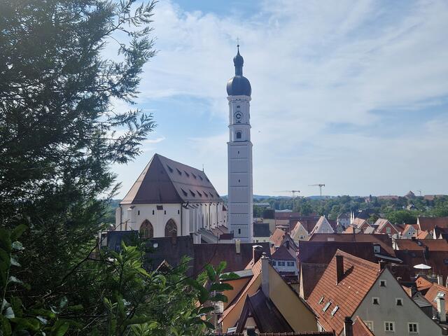 Die Stadtpfarrkirche von Landsberg/Lech ist nur eine von mehreren wunderbaren Kirchenbauten. | Foto: Peter Metzger