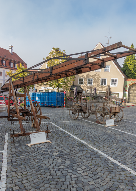 Tag der offenen Tür der Freiwilligen Feuerwehr Friedberg e.V. - Historische Einsatzfahrzeuge | Foto: FSeventfoto