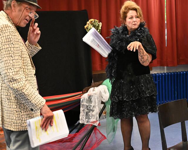 Probenfotos beim Südstädter Komöd'chen