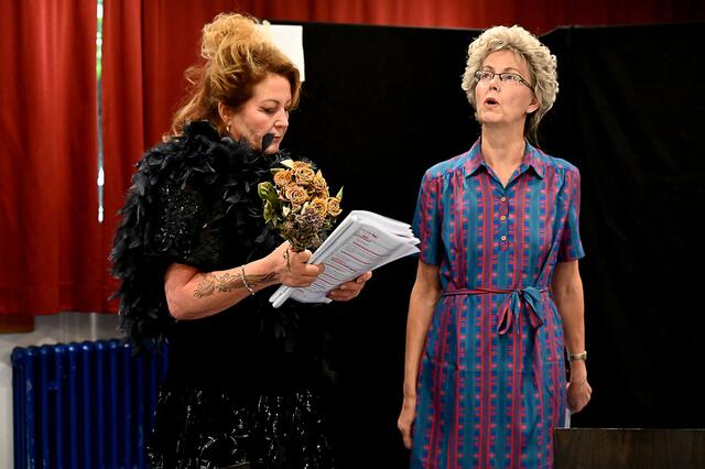 Probenfotos beim Südstädter Komöd'chen