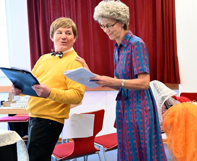 Probenfotos beim Südstädter Komöd'chen