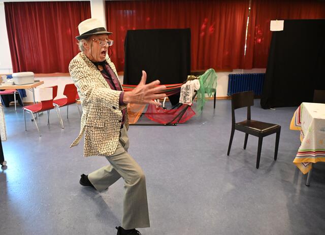 Probenfotos beim Südstädter Komöd'chen