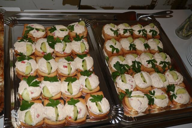 Liebevoll zubereitete leckere Häppchen | Foto: Marianne Stenglein