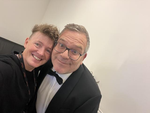 Sängerin Tina Schüssler trifft Elton beim Stefan Raab Comeback | Foto: Tina Schüssler