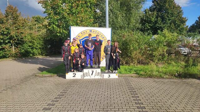 Platz 2 für Mannschaft SMC 1