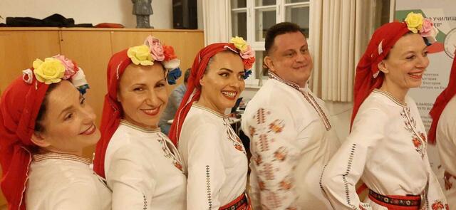 Tanzgruppe Jarava | Foto: Marianne Stenglein