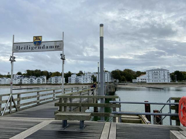 Die weiße Stadt am Meer. 