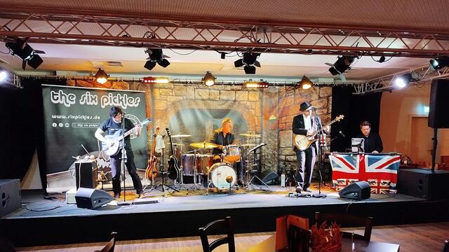 Zum Abend ist im Hasseröder Burghotel Musik angesagt. 
