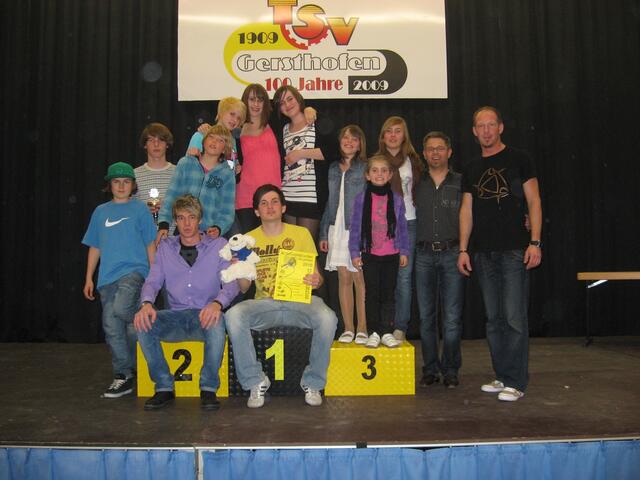 Als Skiverein veranstaltete die Abteilung auch Rennen und Siegerehrungen.