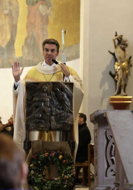 Abschlussgottesdienst des Jubiläumsjahres „150 Jahre neue Stadtpfarrkirche St. Jakob“ am 20.10.24 mit Abt Johannes Eckert OSB - Foto: Achim Lüders | Foto: Achim Lüders