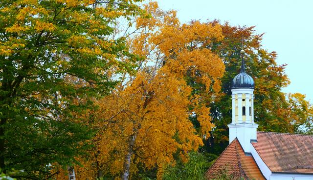 OKTOBER: Indian Summer an der Ägidiuskapelle