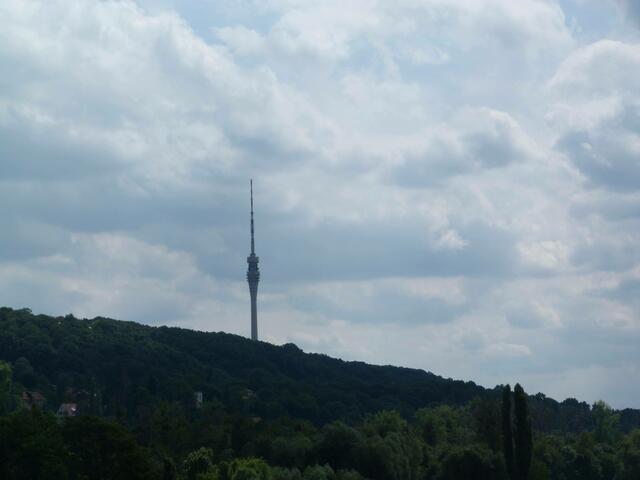 Der DresdenerFunk-Turm hatte eine Höhe von 167,15 Meter, er wurde am 18. September 1969 eröffnet. Foto: Dr. Alexander Hölzle.