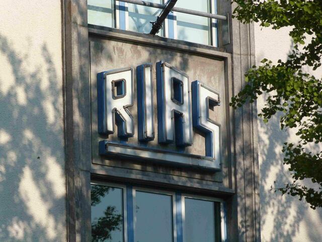 Das war einmal - RIAS - der "Rundfunk Im Amerikanischen Sektor" von Berlin. 1946 von der Besatzungsmacht, den Amerikanern, als Rundfunkantalt aufgebaut. Bild: Dr. Alex Hölzle