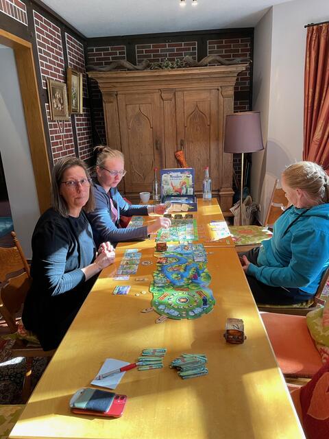 Auch in der Leseecke darf gespielt werden! Meadow