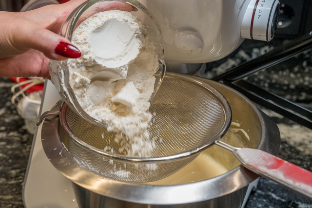 Sabinas Kochstudio - Rotweinkuchen | Foto: FSeventfoto