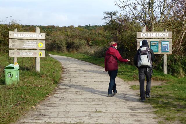 Eingang zum Dornbusch, der Teil des Nationalparks Vorpommersche Boddenlandschaft ist.