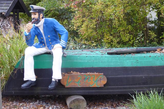 Ihn bringt nichts aus der Ruhe. Gesehen im Museumshof.