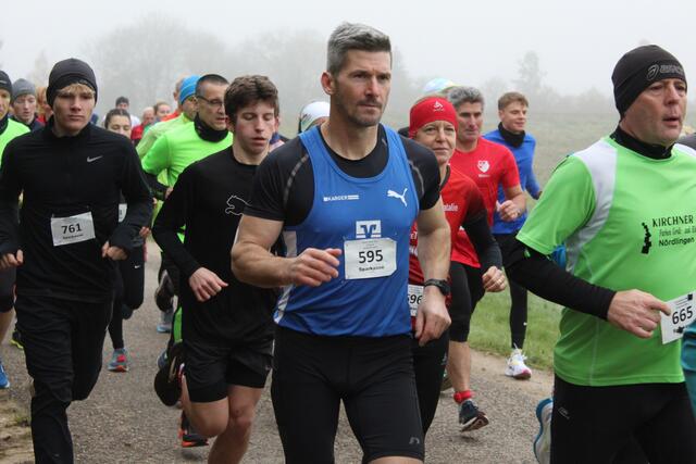 ... und Tobias Anton bewältigte ebenfalls die 10,2 Kilometer